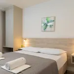 Апартаменты Adria Mare I *