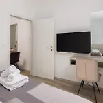 Adria Mare I 아파트 *