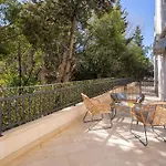 Adria Mare I Апартаменты Макарска