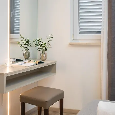 Adria Mare I Apartman *