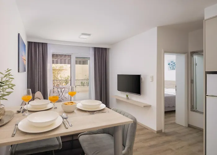 Adria Mare I Makarska