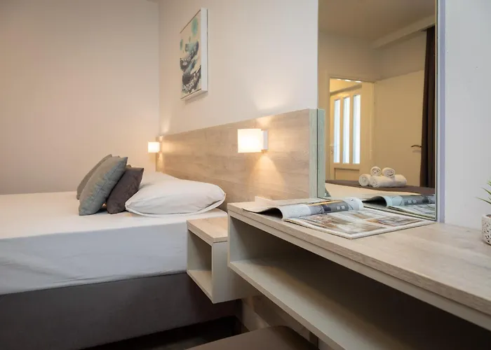 Adria Mare I Makarská